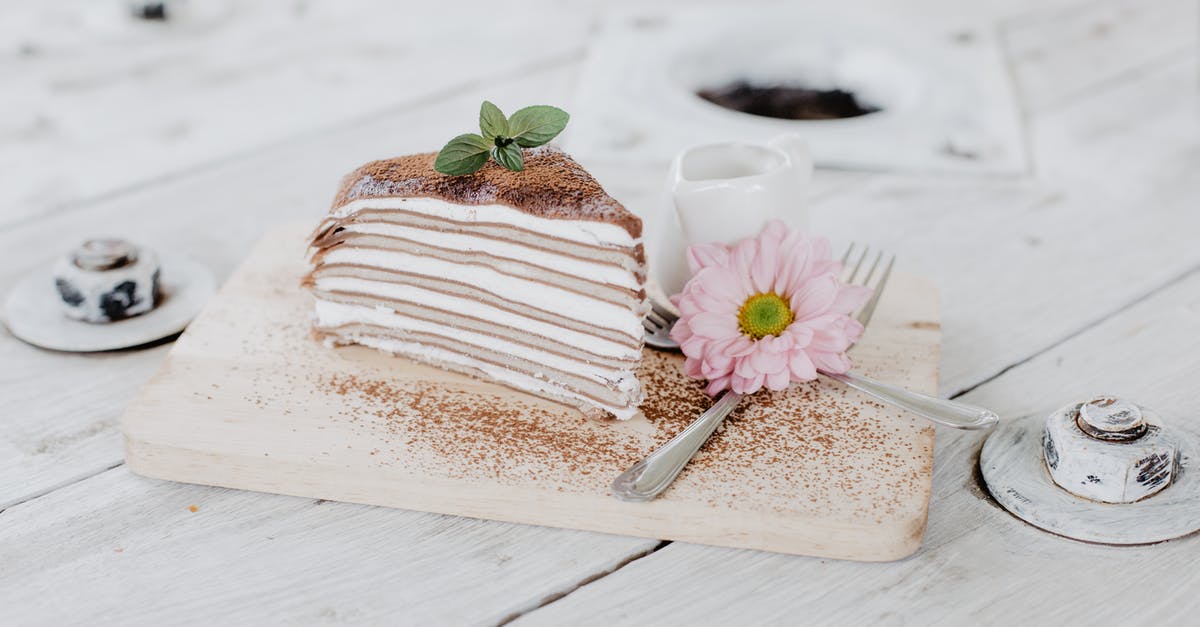 Adjusting whipped cream to hold its shape longer? - Delicious pancake pie with pastry cream Adjusting whipped cream to hold its shape longer? - Delicious pancake pie with pastry cream