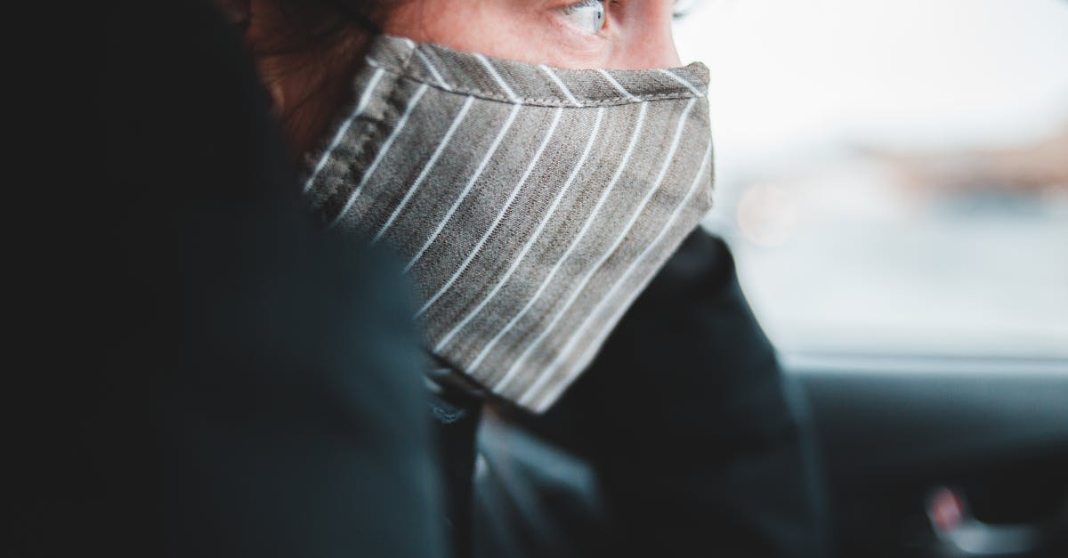 Are eggs left in car trunk for 3 days safe to eat? [duplicate] - Woman in mask sitting in car