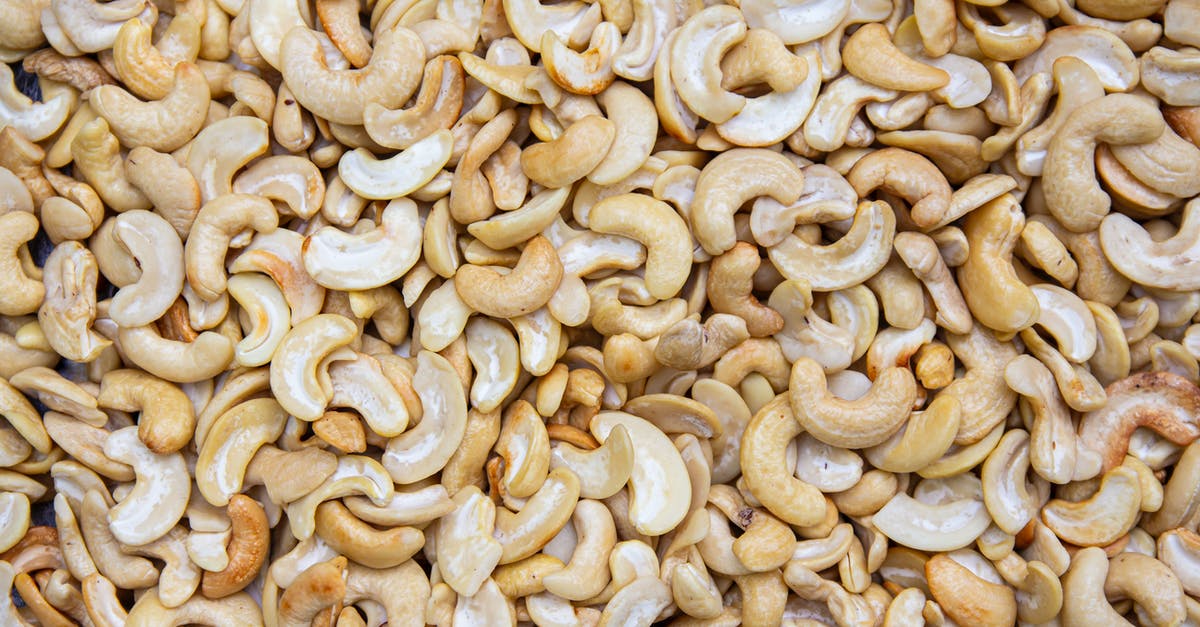 Are these cashew nuts mouldy? - Photo of Cashew Nuts Are these cashew nuts mouldy? - Photo of Cashew Nuts