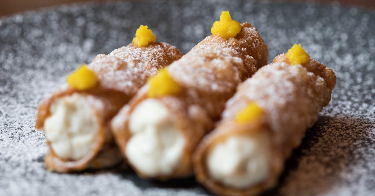 Are vanillin/vanilla powder safe to use in savory dishes? - Tube shaped pastry on plate Are vanillin/vanilla powder safe to use in savory dishes? - Tube shaped pastry on plate