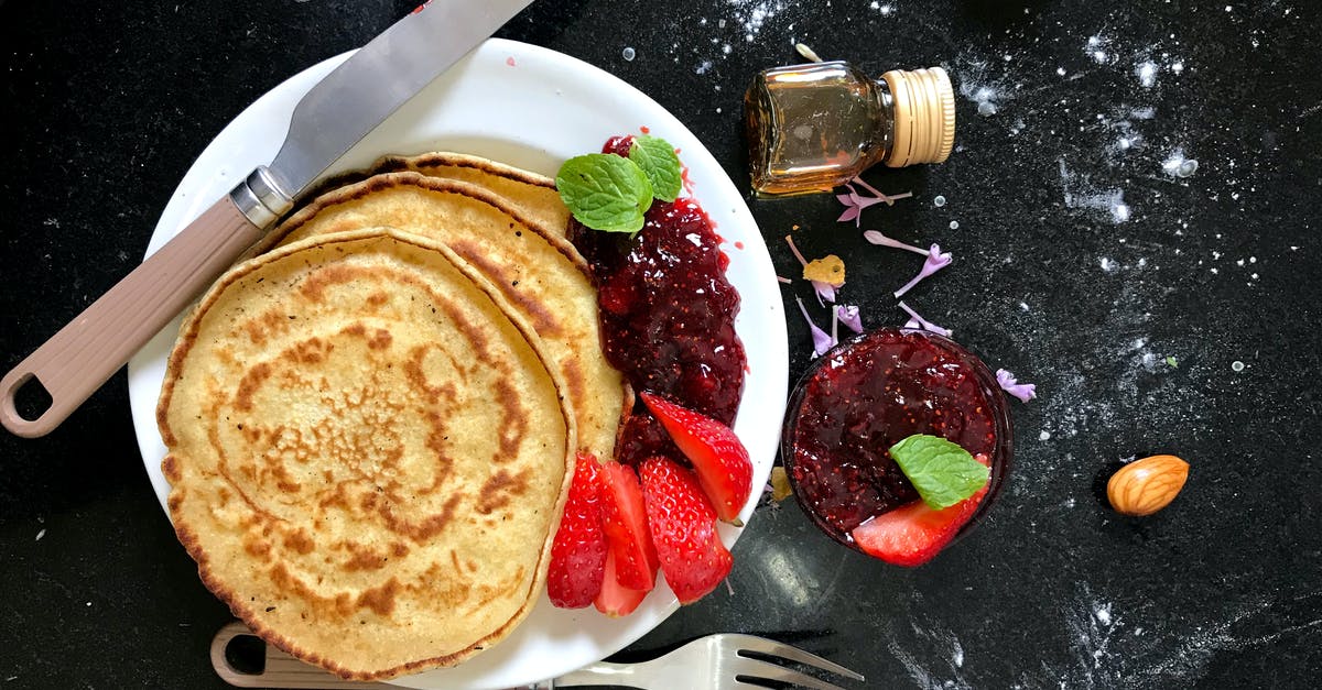 Can a Toddler Eat Food Cooked With Honey in it? - Pancake on Plate Can a Toddler Eat Food Cooked With Honey in it? - Pancake on Plate