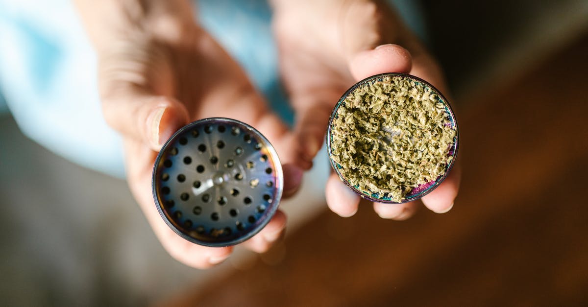 Can cultured buttermilk powder contain live cultures? - A Person Holding a Tin Can with Dried Leaves Can cultured buttermilk powder contain live cultures? - A Person Holding a Tin Can with Dried Leaves