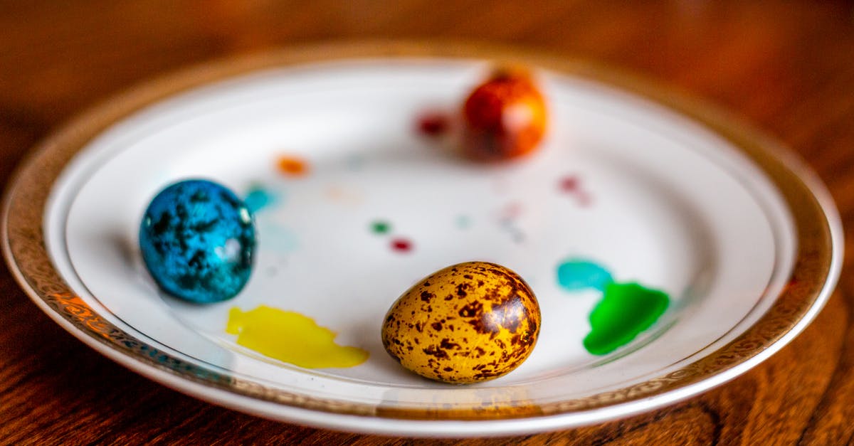 Can I leave Easter side dishes in a closed (off) oven for three hours safely? [closed] - White Ceramic Plate With Easter Eggs on Wooden Surface