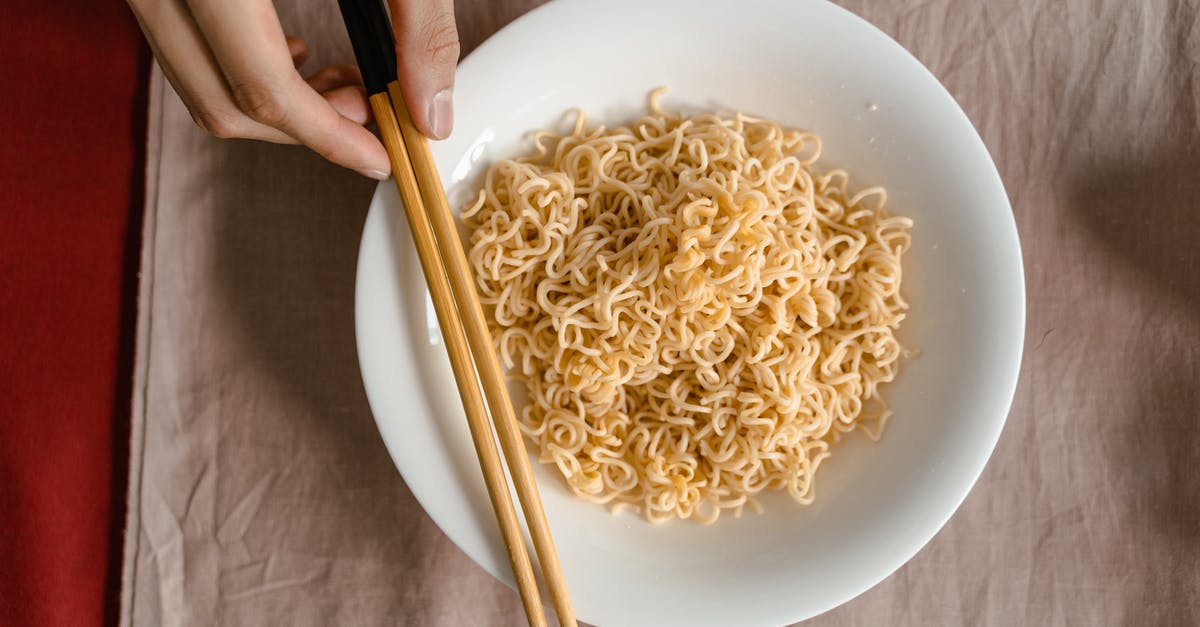 Can I prepare instant noodles in the microwave? - White Ceramic Bowl With Noodles Can I prepare instant noodles in the microwave? - White Ceramic Bowl With Noodles