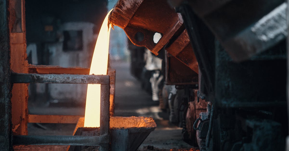 Cast Iron vs Steel - Melted Steel in the Iron Container Cast Iron vs Steel - Melted Steel in the Iron Container