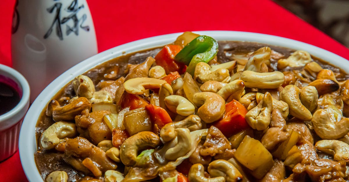 Chili and bell pepper substitute due to allergies? - Food Meal In White Ceramic Bowl Chili and bell pepper substitute due to allergies? - Food Meal In White Ceramic Bowl
