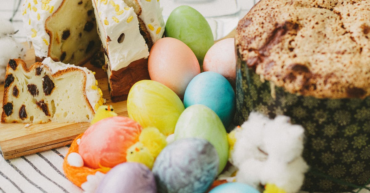 Colored cake without food coloring? - Assorted Colored Eggs Between Cakes Colored cake without food coloring? - Assorted Colored Eggs Between Cakes