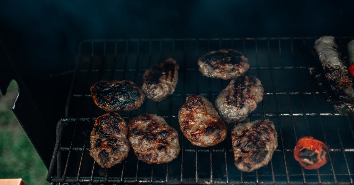 Cooking moose meats - Grilling Burgers on a Griller