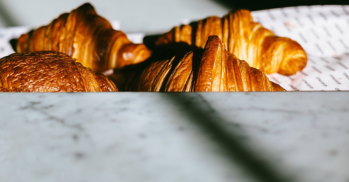 Croissant baking temperature - Four Croissant Rolls Croissant baking temperature - Four Croissant Rolls