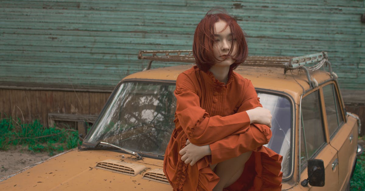 Difference between old fashioned and quick oats? - Young Woman with Red Hair Sitting on Car Mask Difference between old fashioned and quick oats? - Young Woman with Red Hair Sitting on Car Mask