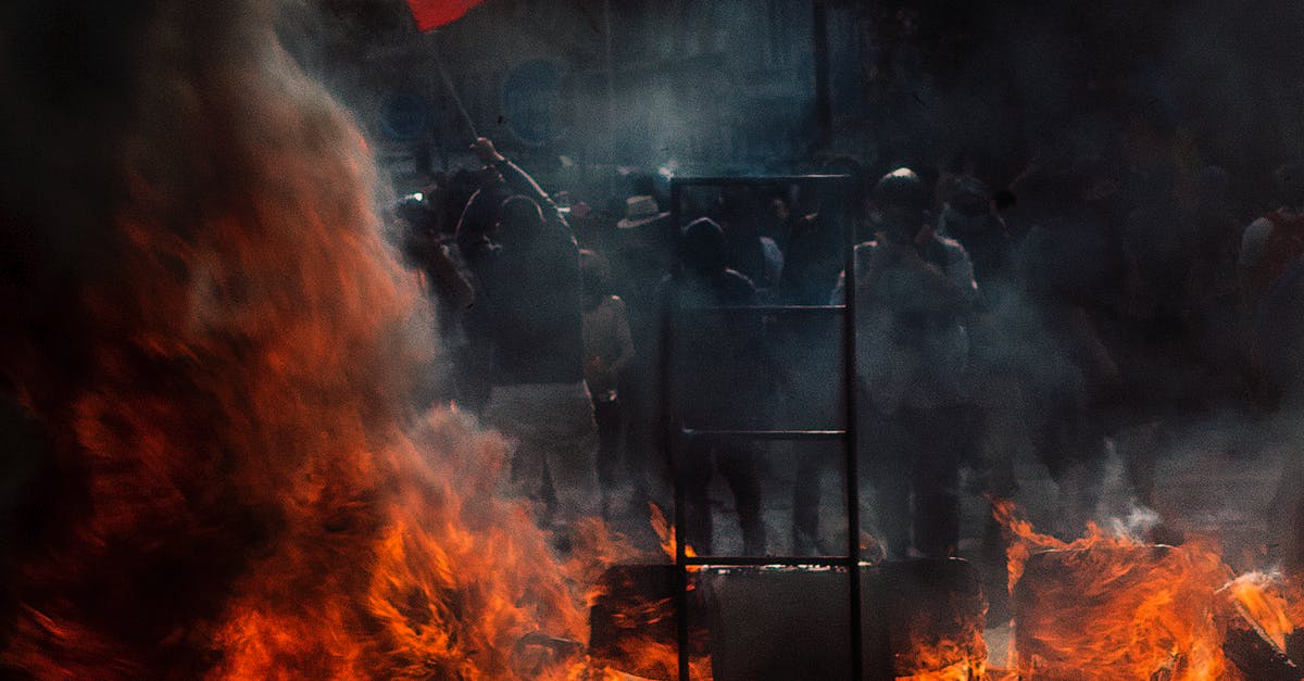 Do chile peppers heat vary depending on the season? - Fire in Front of People Protesting Do chile peppers heat vary depending on the season? - Fire in Front of People Protesting