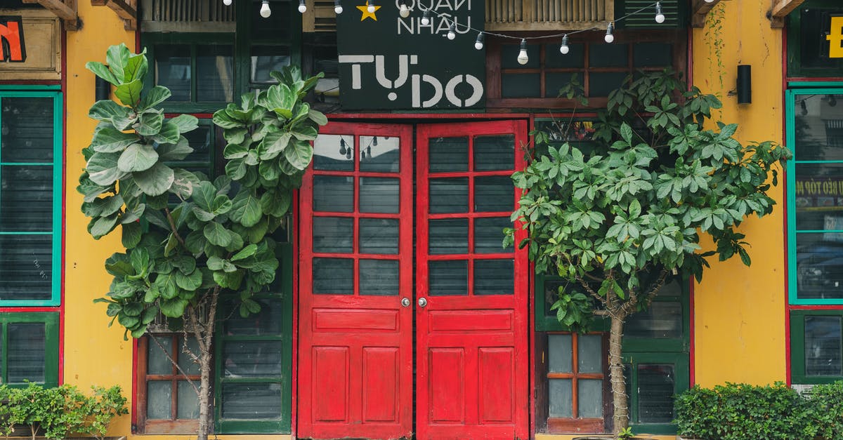 Do sifting and whisking do the exact same thing? - A Restaurant with Red Double Doors at the Entrance Do sifting and whisking do the exact same thing? - A Restaurant with Red Double Doors at the Entrance