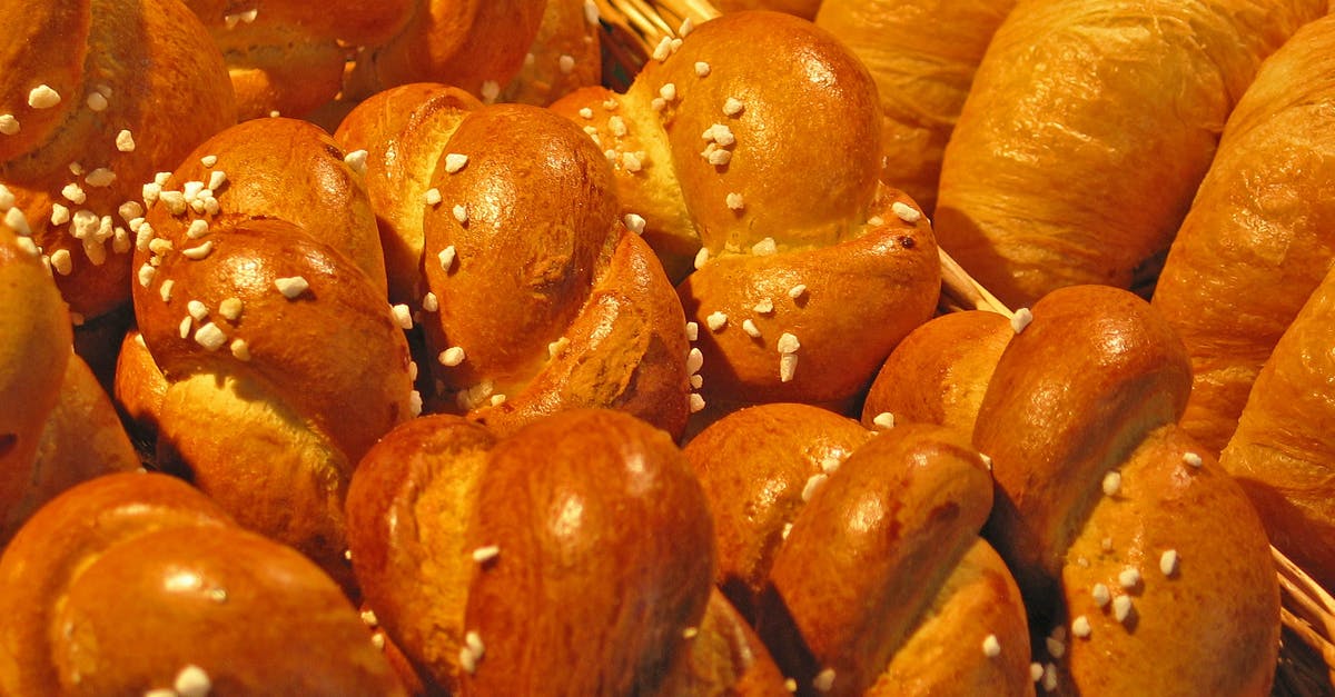 Does any other cultures have a food similar to jewish Chulent? - Full Frame Shot of Breads Does any other cultures have a food similar to jewish Chulent? - Full Frame Shot of Breads