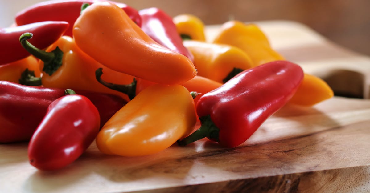 Does chopping vegetables remove vitamins? - Yellow and Red Peppers on Table Does chopping vegetables remove vitamins? - Yellow and Red Peppers on Table