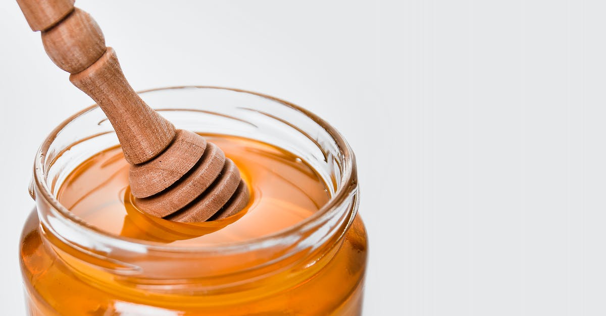 Does honey have a bitter component? - Brown Wooden Stick in Clear Glass Jar Does honey have a bitter component? - Brown Wooden Stick in Clear Glass Jar