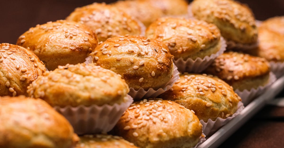 Does sesame seed oil taste like toasted sesame seeds? - Delicious baked muffins with sesame seeds served on plate Does sesame seed oil taste like toasted sesame seeds? - Delicious baked muffins with sesame seeds served on plate