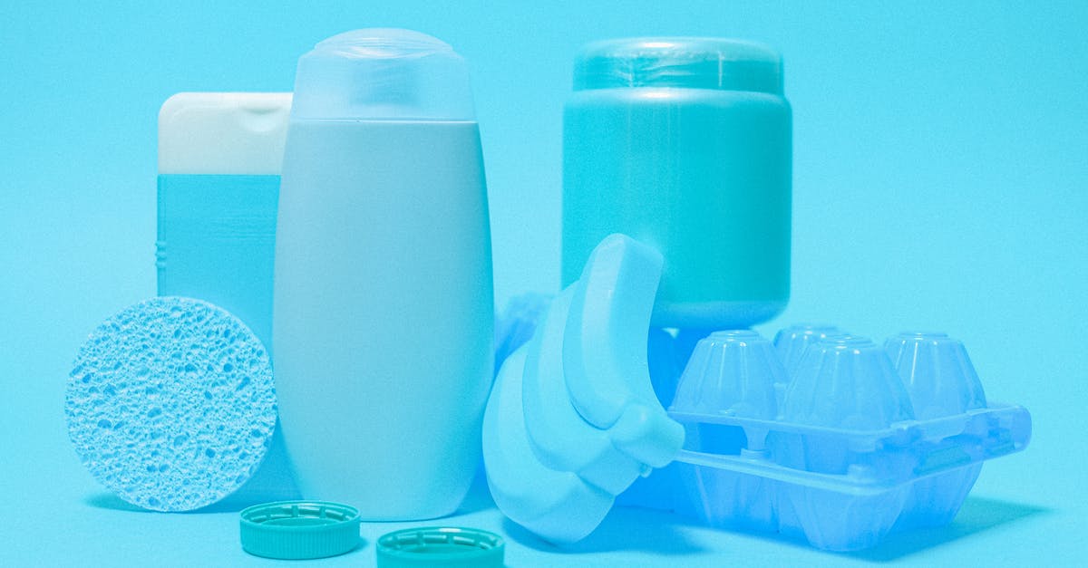 Effect of flour/fat/sugar/egg ratio in a sponge pudding - Different plastic bottles and household supplies Effect of flour/fat/sugar/egg ratio in a sponge pudding - Different plastic bottles and household supplies