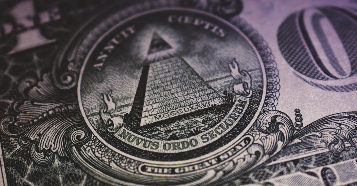 Has there been some change in the varieties of broccoli sold in US supermarkets in the last few years? - Close-Up of One US Dollar Has there been some change in the varieties of broccoli sold in US supermarkets in the last few years? - Close-Up of One US Dollar