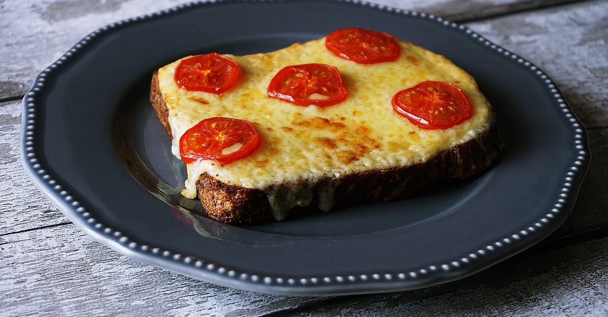 Homemade marshmallows not roasting, just melting - Pizza on the Black Plate