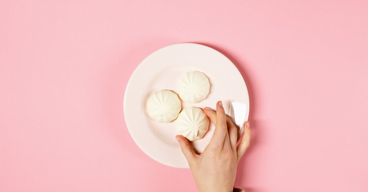 How common is it for people to not have the concept of certain ‘breakfast food’? [closed] - Person Holding White Ceramic Plate With Sliced of Lemon