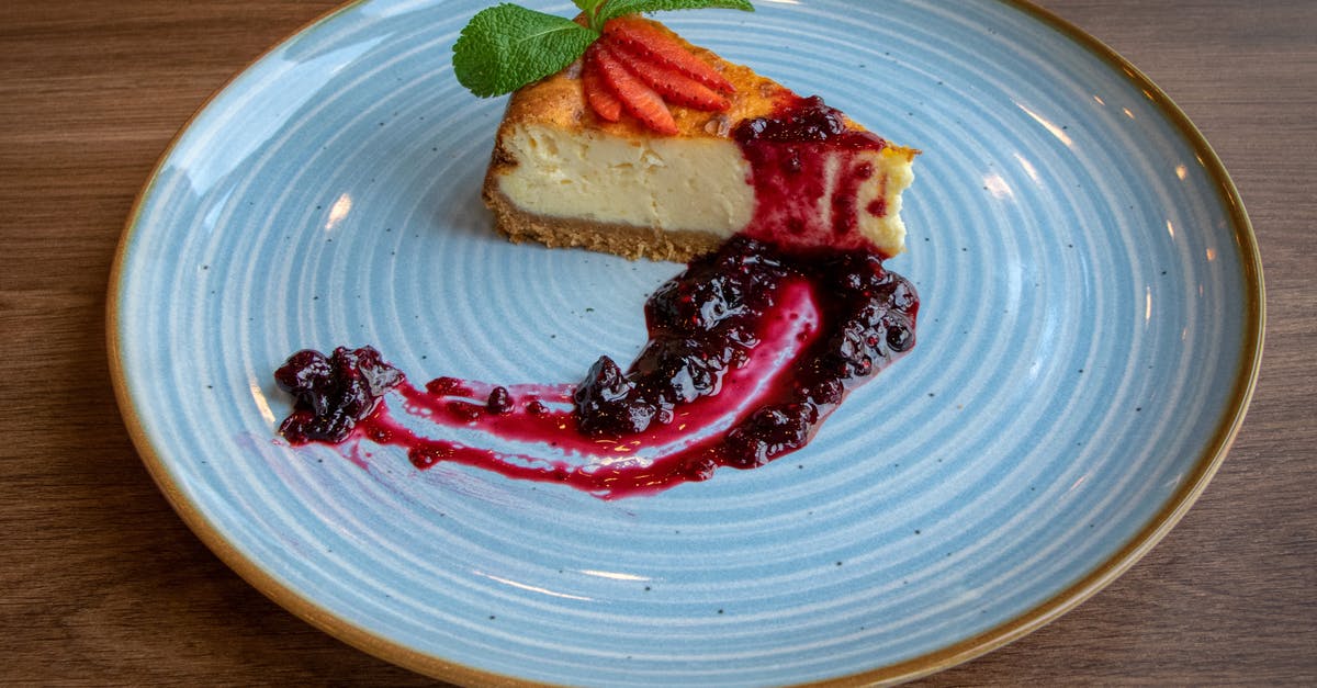 How do I add a strawberry swirl to my cheesecake without cracks and craters? - Cheesecake with Strawberry Jam How do I add a strawberry swirl to my cheesecake without cracks and craters? - Cheesecake with Strawberry Jam