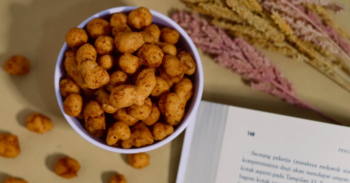 How do I eliminate a lingering smell of fried food? - Brown Cookies on White Ceramic Bowl How do I eliminate a lingering smell of fried food? - Brown Cookies on White Ceramic Bowl