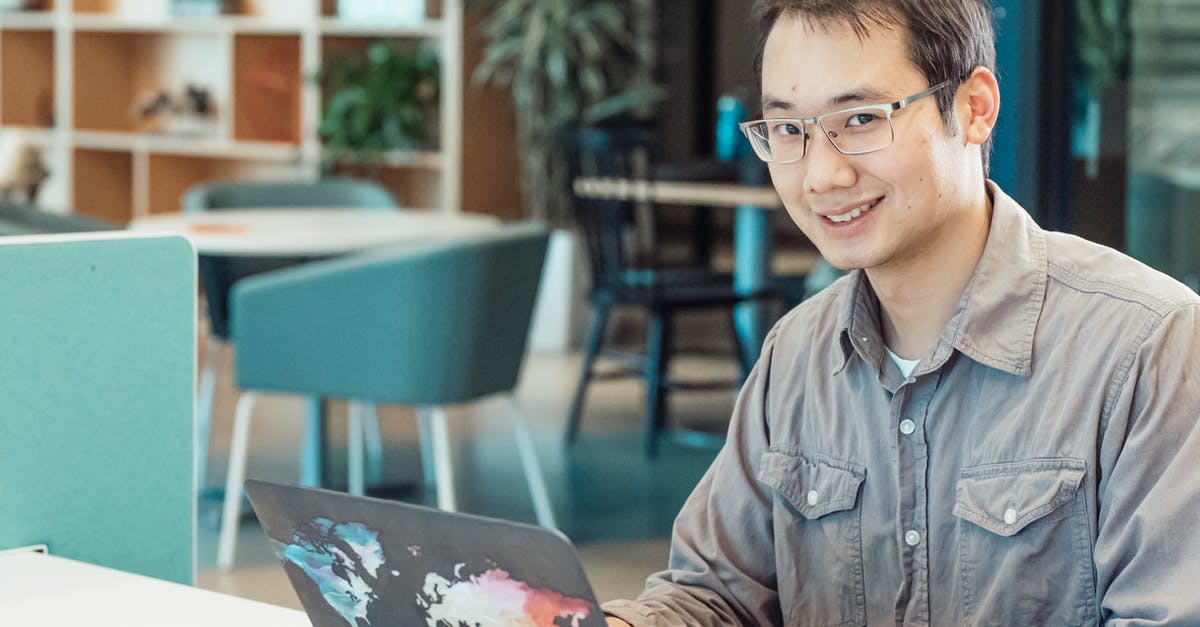 How do I use a Chinese spoon? - A Man in Gray Sleeves Using a Laptop How do I use a Chinese spoon? - A Man in Gray Sleeves Using a Laptop