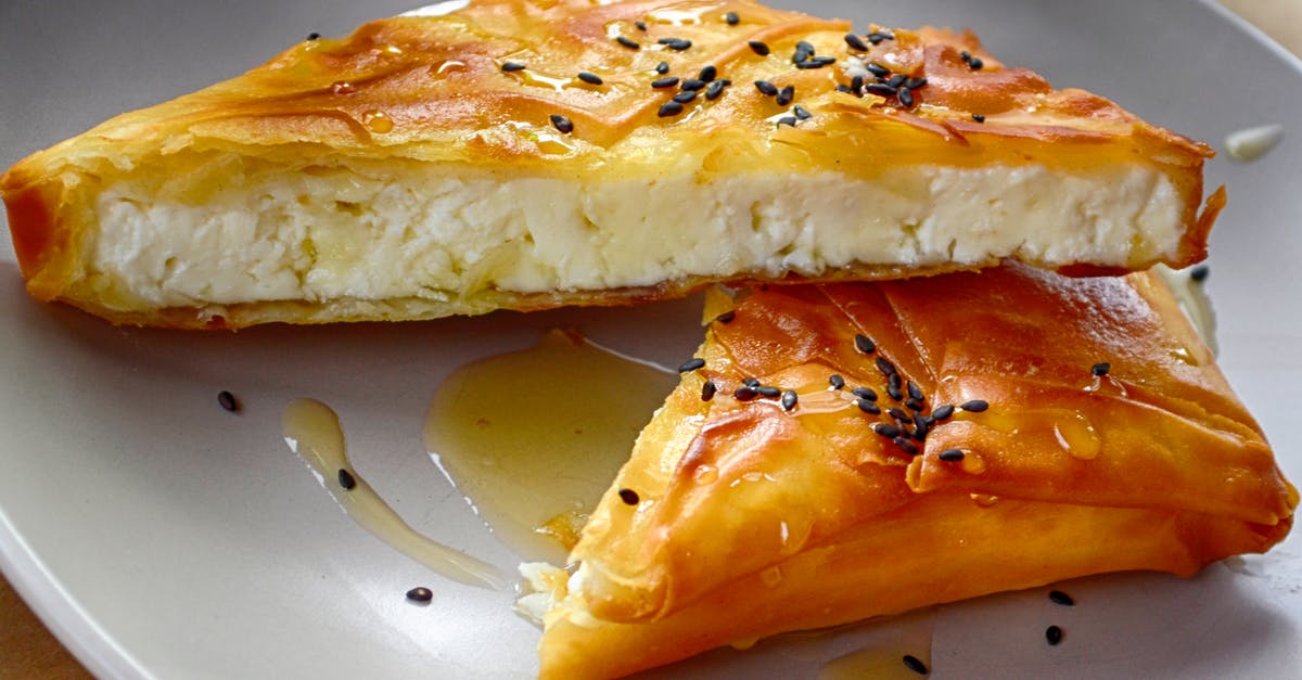 How does the viscosity of honey affect bread machine results? - Brown Pizza on Plate How does the viscosity of honey affect bread machine results? - Brown Pizza on Plate