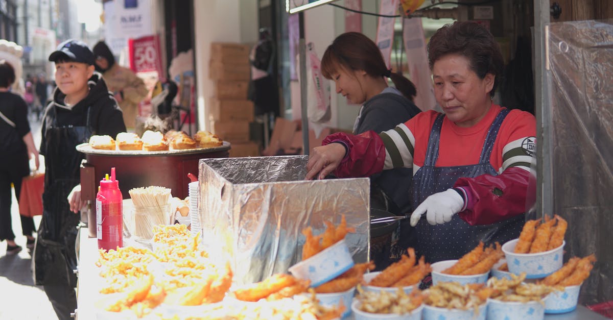 How long can I store cooked lentils? - Woman Cooking in a Food Stand How long can I store cooked lentils? - Woman Cooking in a Food Stand