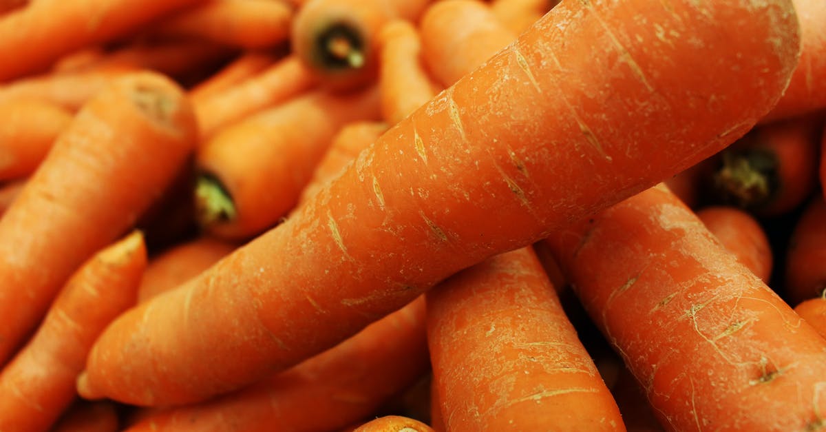 How long will shredded carrots keep? - Fresh Carrots in Closeup How long will shredded carrots keep? - Fresh Carrots in Closeup