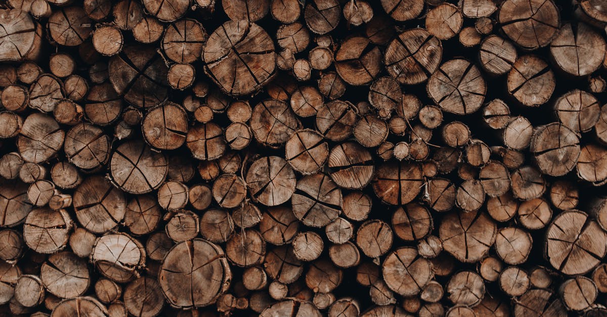 How should I prepare Risotto - Pile of wooden skids with cracks stacked accurately in rows arranged for cutting How should I prepare Risotto - Pile of wooden skids with cracks stacked accurately in rows arranged for cutting