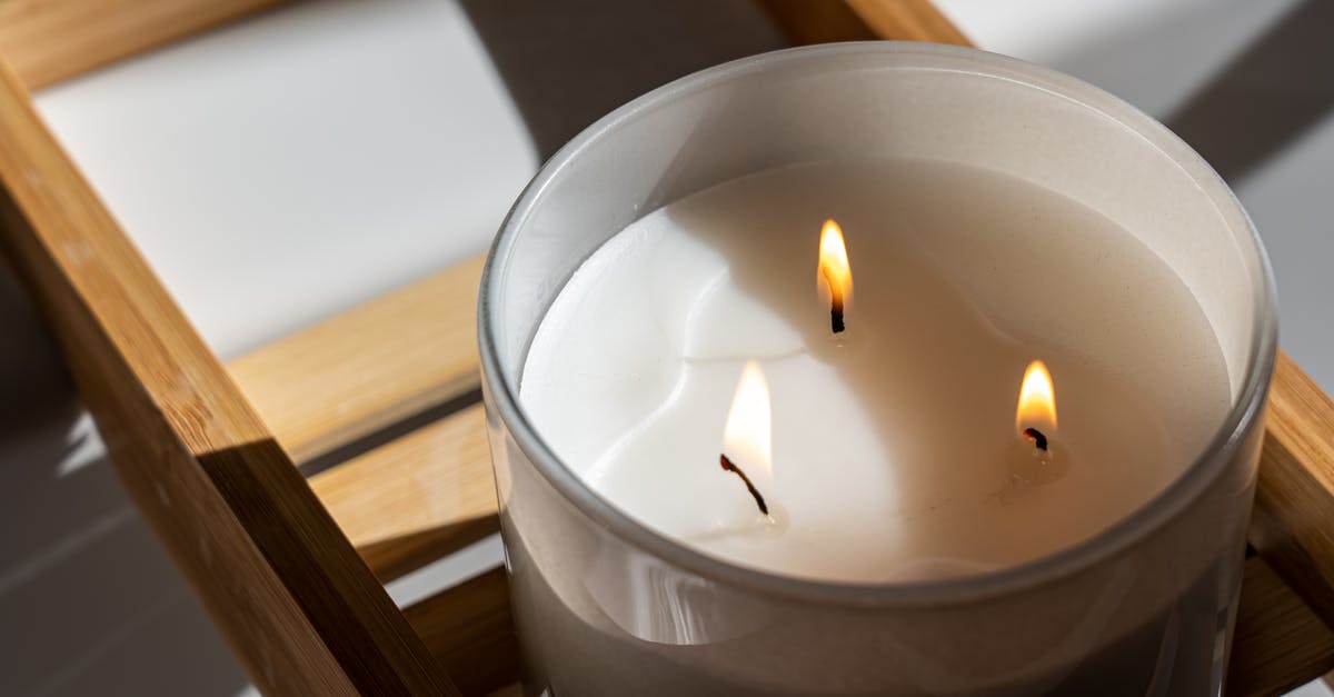 How to caramelize white sugar without burning it? - White Candle in Glass Holder How to caramelize white sugar without burning it? - White Candle in Glass Holder