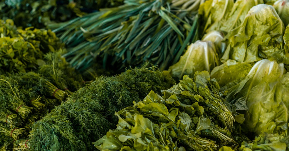 How to (cheaply) maintain a plentiful herb supply - Assorted fresh greens in market How to (cheaply) maintain a plentiful herb supply - Assorted fresh greens in market