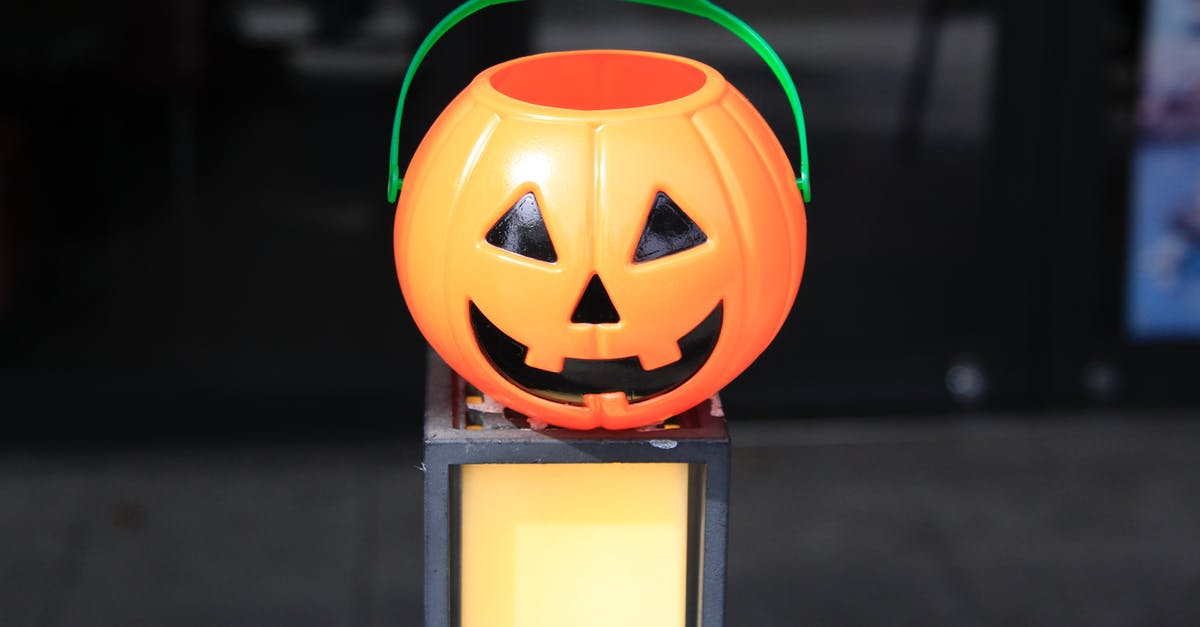 How to deconstruct a pumpkin - A Jack O Lantern Plastic Bucket How to deconstruct a pumpkin - A Jack O Lantern Plastic Bucket