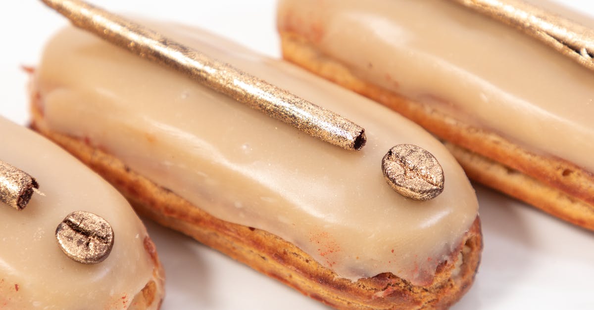 How to garnish coffee with cream - Sweet coffee eclairs with glazing How to garnish coffee with cream - Sweet coffee eclairs with glazing