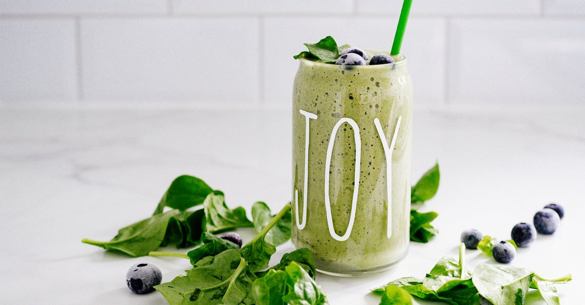 How to keep a green smoothie from getting 'frothy'? - Green Fruit and Veg Smoothie Served in Jar with Straw How to keep a green smoothie from getting 'frothy'? - Green Fruit and Veg Smoothie Served in Jar with Straw