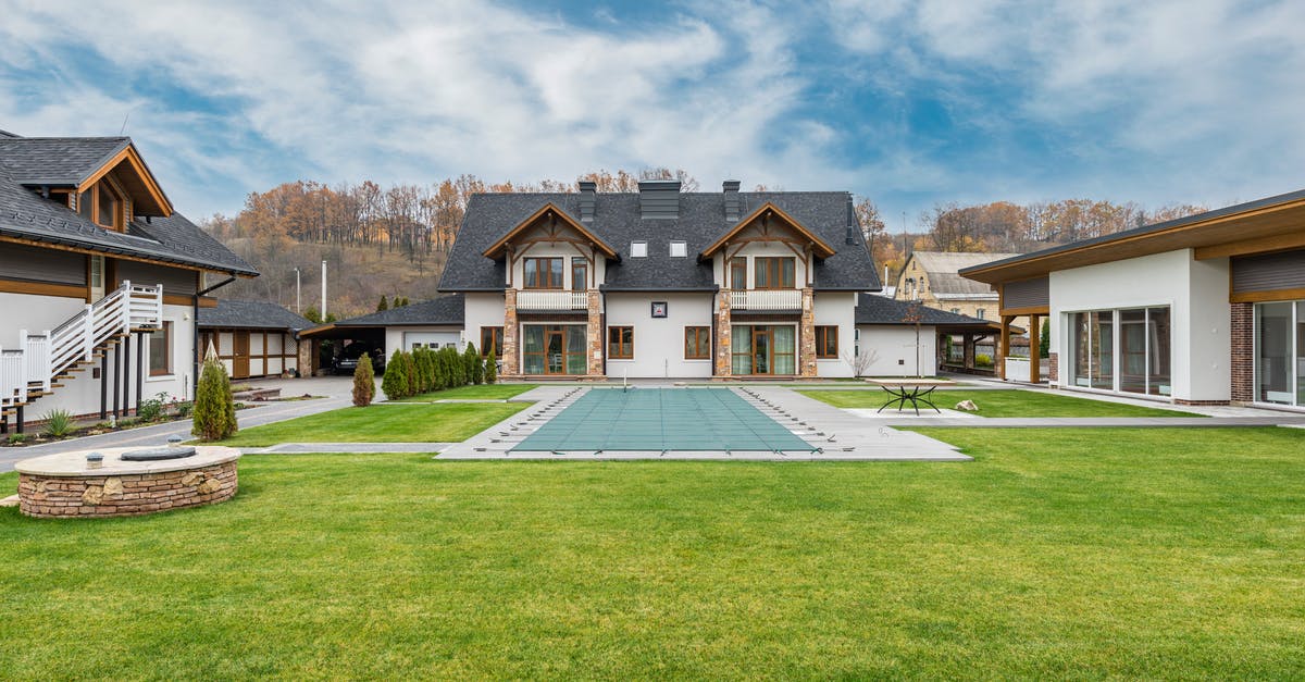 How to make a complex novelty cake at home? - Exterior of contemporary residential cottage house with green lawn in yard under cloudy sky How to make a complex novelty cake at home? - Exterior of contemporary residential cottage house with green lawn in yard under cloudy sky