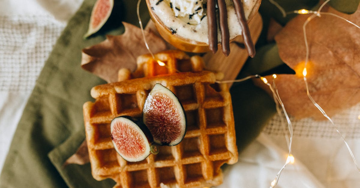 how to mix wine into cream sauce (or cream into a wine sauce) so it doesn't curdle - Waffle With White Cream and Chocolate Syrup how to mix wine into cream sauce (or cream into a wine sauce) so it doesn't curdle - Waffle With White Cream and Chocolate Syrup