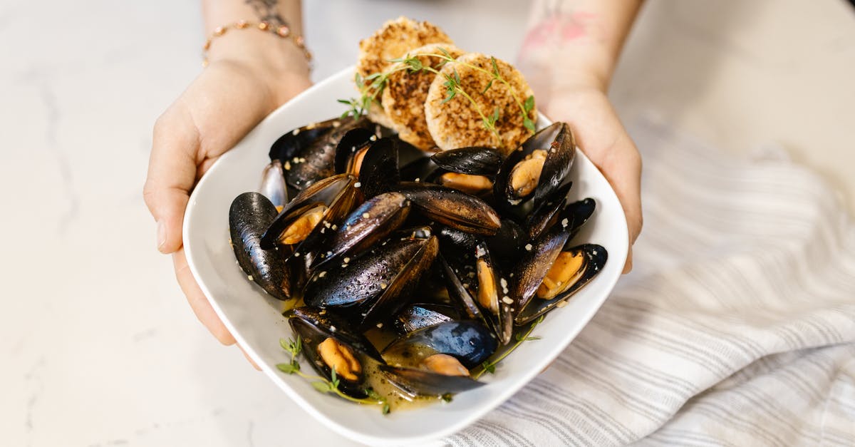 How to preserve this agar based dish for humans? - Hands Holding Oyster Based Gourmet Dish in White Plate How to preserve this agar based dish for humans? - Hands Holding Oyster Based Gourmet Dish in White Plate