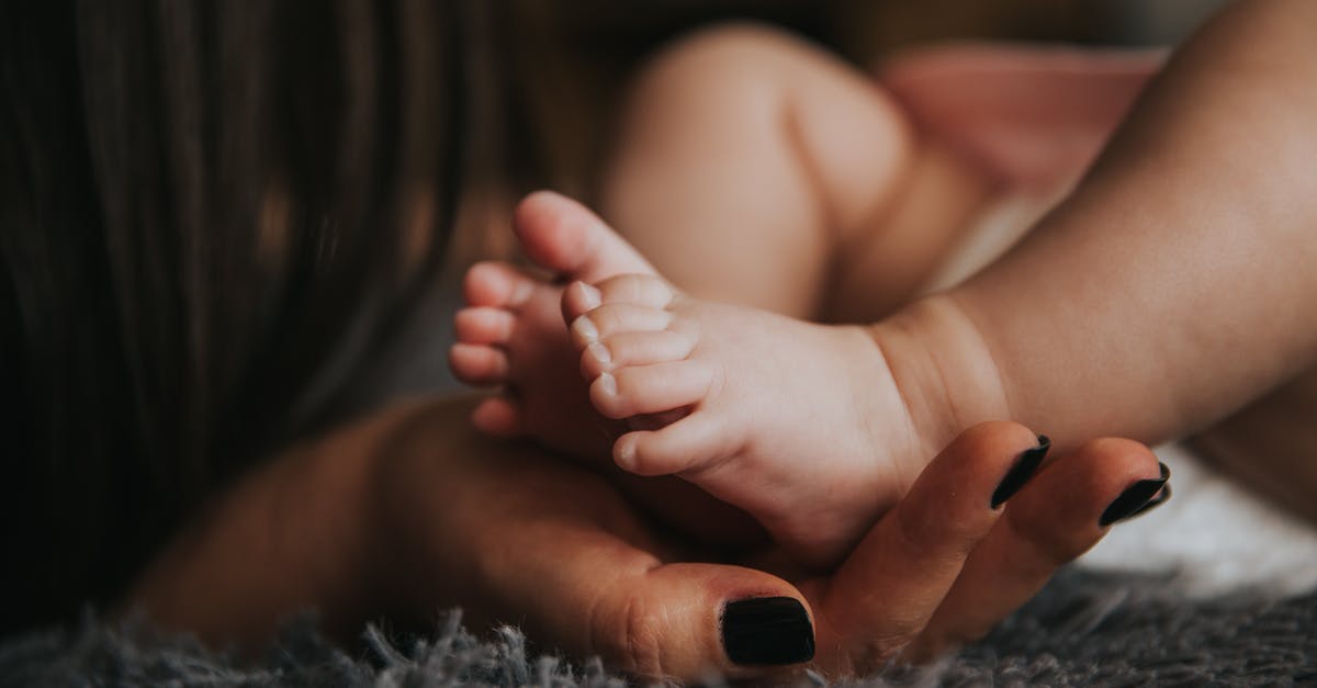How to prolong the life of chillies in a refrigerator? - Person Holding Baby's Feet in Selective Focus Photography How to prolong the life of chillies in a refrigerator? - Person Holding Baby's Feet in Selective Focus Photography