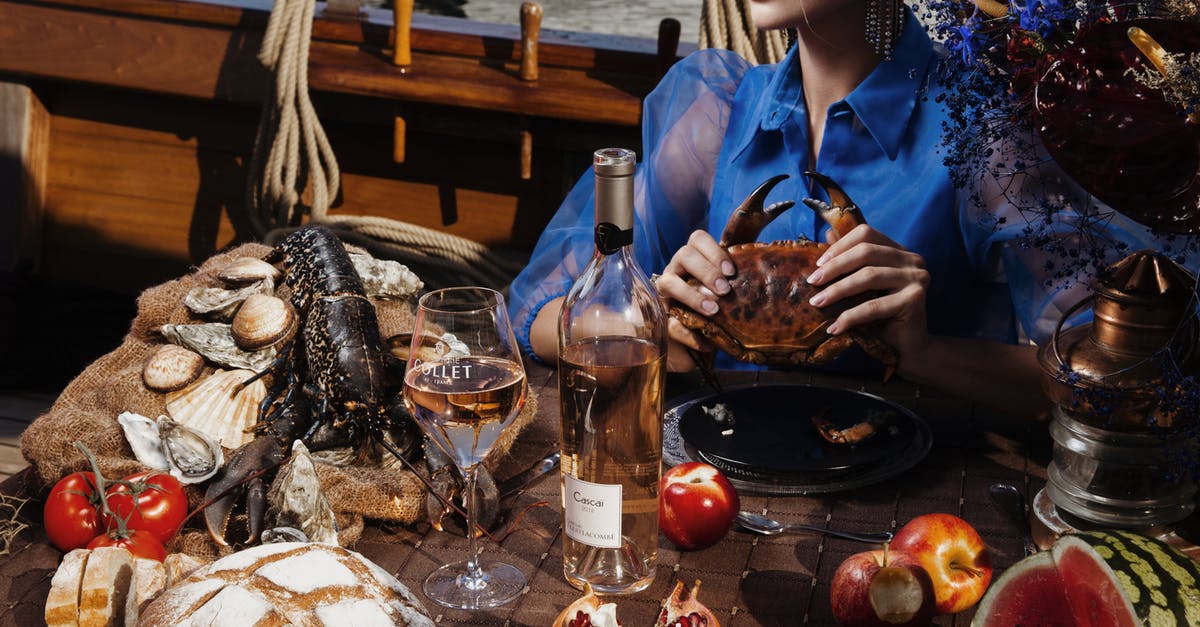 How to ship bread or bread dough? - Unrecognizable woman with delicious food on ship How to ship bread or bread dough? - Unrecognizable woman with delicious food on ship