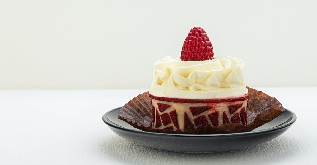 How to thicken a sour cream-based pastry cream? - Strawberry and Chocolate Cake on White Ceramic Plate How to thicken a sour cream-based pastry cream? - Strawberry and Chocolate Cake on White Ceramic Plate
