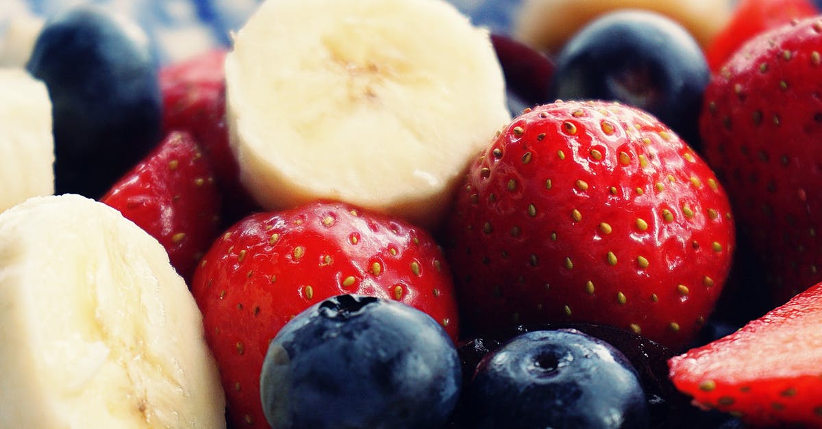 Ideas for a banana dessert crust, gluten free - Sliced Strawberries, Banana, and Blackberries Ideas for a banana dessert crust, gluten free - Sliced Strawberries, Banana, and Blackberries
