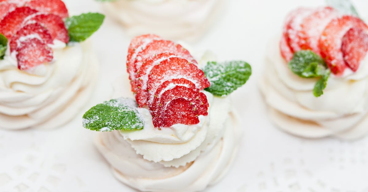 Incorporating Italian meringue into mousse - A Meringue with Strawberry and Mint Leaves Toppings Incorporating Italian meringue into mousse - A Meringue with Strawberry and Mint Leaves Toppings