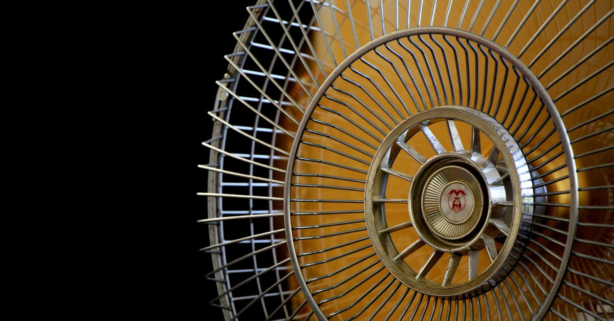 Inexpensive vacuum sealer not pulling out air - Close-up Photography of Gray Stainless Steel Fan Turned on Surrounded by Dark Background Inexpensive vacuum sealer not pulling out air - Close-up Photography of Gray Stainless Steel Fan Turned on Surrounded by Dark Background