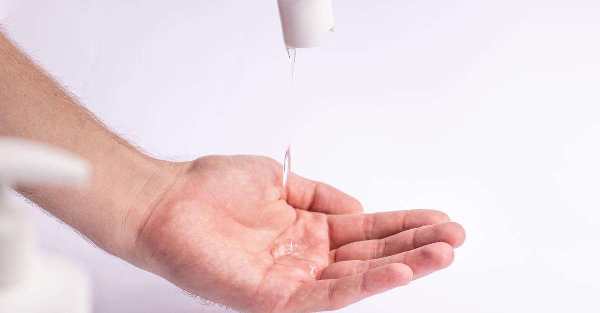 Is it safe to put silica gel packets in spices? - Crop anonymous male applying antibacterial gel on hand for daily hygiene routine and preventing spread of COVID Is it safe to put silica gel packets in spices? - Crop anonymous male applying antibacterial gel on hand for daily hygiene routine and preventing spread of COVID