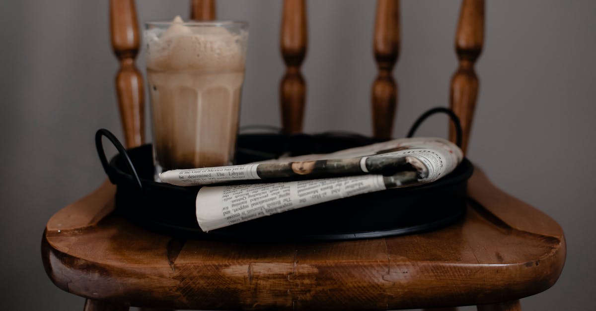 Is there any botulism risk in homemade cold brew coffee? - Foamy coffee and newspaper served on tray placed on chair Is there any botulism risk in homemade cold brew coffee? - Foamy coffee and newspaper served on tray placed on chair