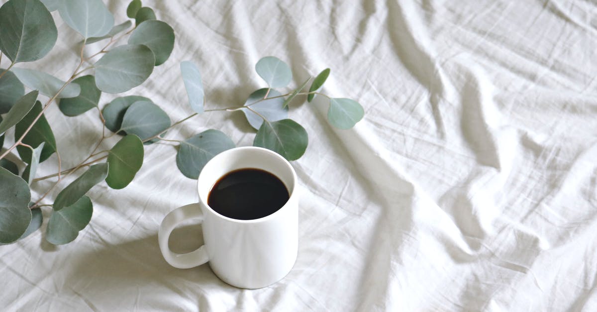 Keeping Food Hot & Delicious - Ceramic Mug With Coffee Keeping Food Hot & Delicious - Ceramic Mug With Coffee