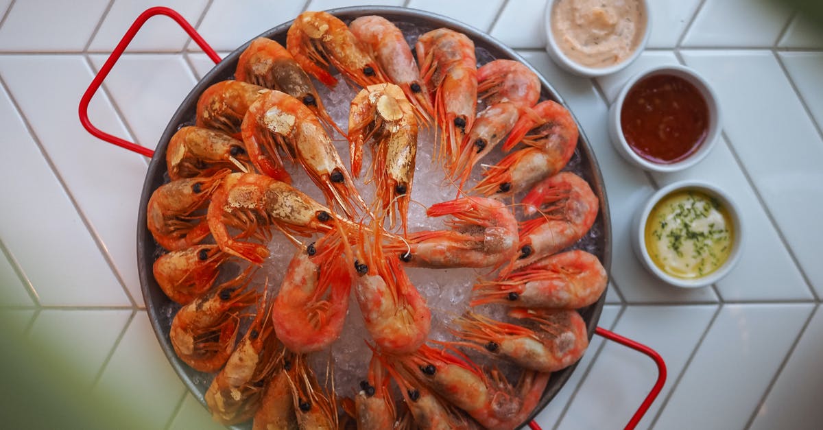 Keeping left-over pan sauces longer? - Prawns on Pan with Ice Keeping left-over pan sauces longer? - Prawns on Pan with Ice