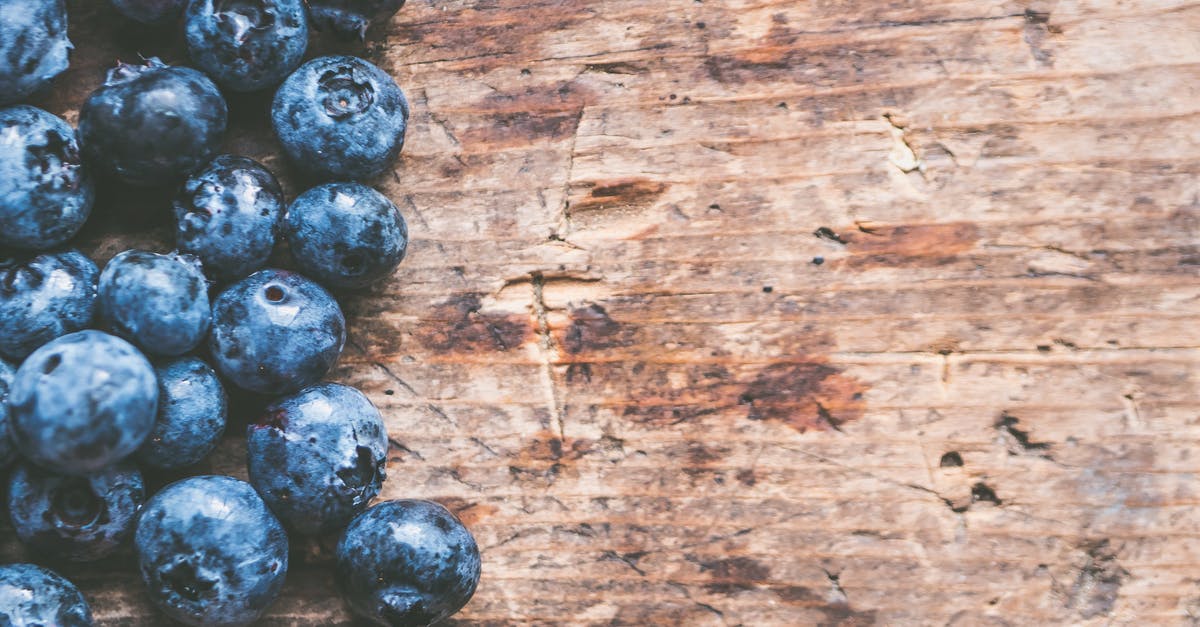 Low-fat quark plus blended blueberries -- texture changes over night? - Flat Lay Photography of Blueberries Low-fat quark plus blended blueberries -- texture changes over night? - Flat Lay Photography of Blueberries